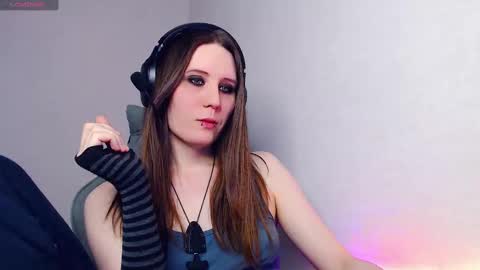 Snapshot of _nymphomaniac__ chatting on February 12, 6:40 am Tracy online show from February 12, 6:40 am