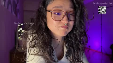 Snapshot of _octopussy_ chatting on January 21, 11:45 pm Mikayla online show from January 21, 11:45 pm