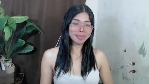 Snapshot of _odette22 chatting on July 10, 11:46 am _odette22 online show from July 10, 11:46 am