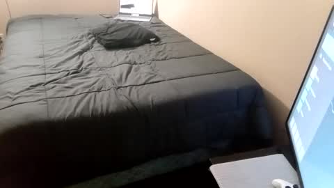 Olivia online show from October 31, 12:06 pm