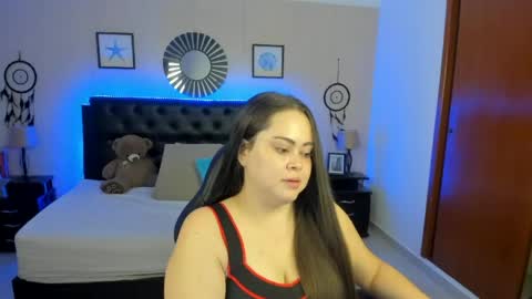 Olivia jones online show from April 25, 12:41 pm