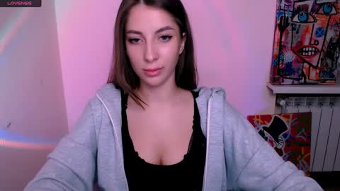 Snapshot of _oliviax_ chatting on May 15, 11:12 pm Olivia online show from May 15, 11:12 pm