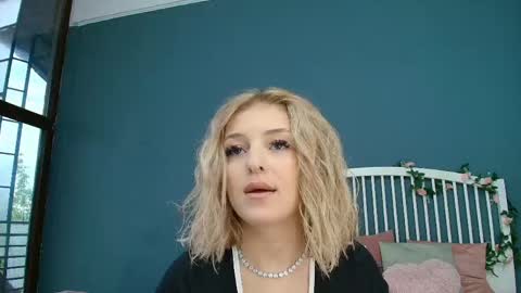 Alisa online show from May 2, 4:06 am