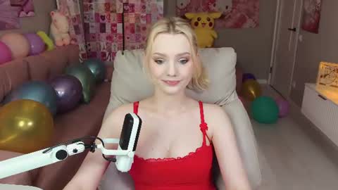 Tina online show from June 24, 10:53 pm