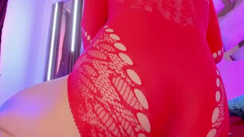 Snapshot of _paula_69 chatting on July 17, 7:41 pm Pau online show from July 17, 7:41 pm