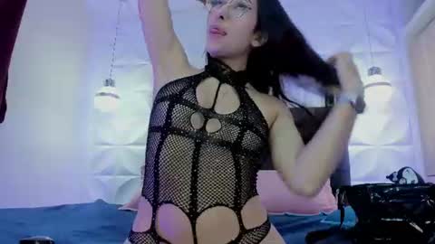 Snapshot of _paula_69 chatting on July 18, 12:20 pm Pau online show from July 18, 12:20 pm