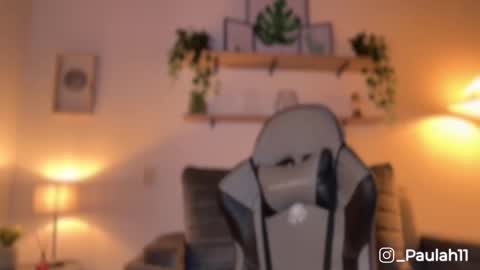 Snapshot of _paulah2 chatting on October 18, 7:47 pm _paulah2 online show from October 18, 7:47 pm