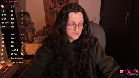 Snapshot of _peach__ chatting on May 20, 3:34 am violeta ig online show from May 20, 3:34 am