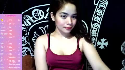 Snapshot of _preciousmoira chatting on May 8, 3:28 pm _preciousmoira online show from May 8, 3:28 pm