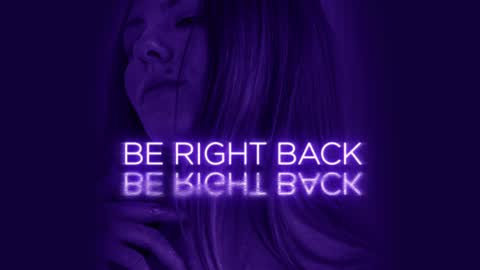  HADLY today day-off see u online 0112  online show from January 11, 8:43 pm