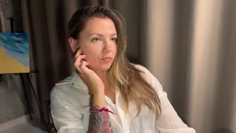  HADLY today day-off see u online 0112  online show from October 17, 11:13 am