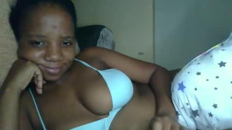 queen online show from March 17, 5:33 am