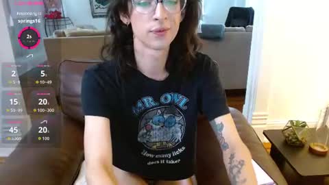 Snapshot of _ravencoxx_ chatting on July 8, 7:40 pm Raven online show from July 8, 7:40 pm