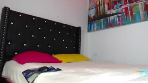 Snapshot of _ravenna_ chatting on July 19, 1:09 am Samara Romero online show from July 19, 1:09 am