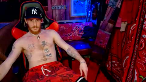 REDxxx online show from May 14, 5:03 am