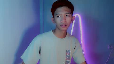 Snapshot of _rellvanxx chatting on November 6, 11:55 am _rellvanxx online show from November 6, 11:55 am