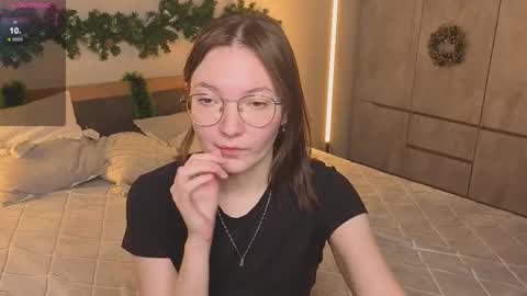 LISSAPVT IS OPEN online show from November 28, 5:59 pm