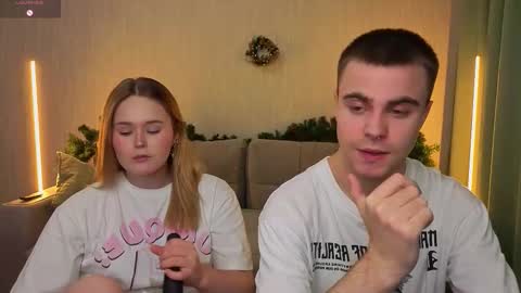 LISSAPVT IS OPEN online show from December 3, 1:42 pm