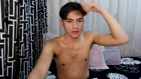 Snapshot of _rhodhard chatting on February 23, 3:04 am _rhodhard online show from February 23, 3:04 am
