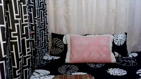 Snapshot of _rhodhard chatting on February 26, 10:03 am _rhodhard online show from February 26, 10:03 am