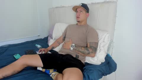 Roberto online show from December 4, 12:47 pm