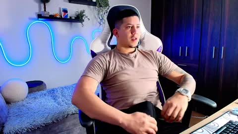 Roberto online show from January 22, 1:53 pm