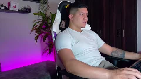 Roberto online show from November 27, 6:48 am