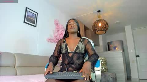 Snapshot of _samylove_ chatting on February 26, 3:05 am Sammy online show from February 26, 3:05 am