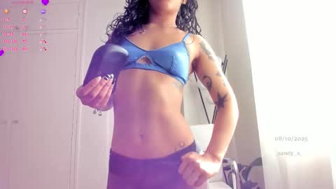 Sandyy online show from October 10, 11:15 pm