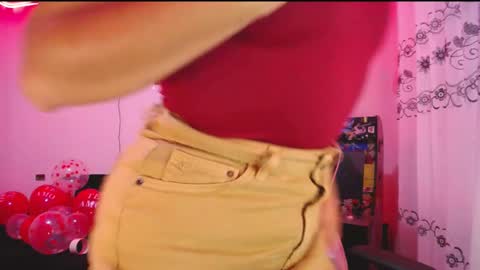  SantaLove  online show from February 14, 8:59 pm