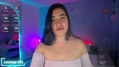 Snapshot of _santalove_ chatting on May 29, 8:51 pm SantaLove online show from May 29, 8:51 pm