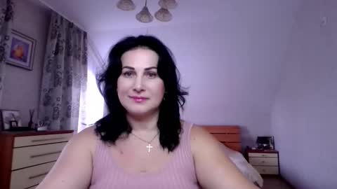 Sara online show from November 9, 10:24 am