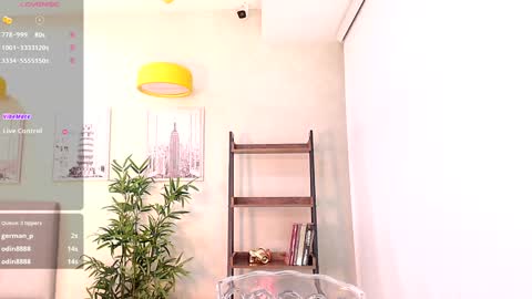 Snapshot of _sassy_girl chatting on February 5, 12:31 am Sassy Girl online show from February 5, 12:31 am