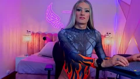 Scarlett online show from October 30, 7:43 am