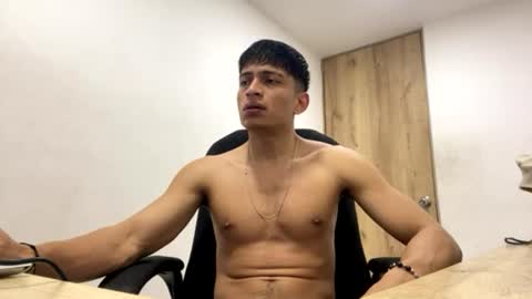 Snapshot of _sexy_jack chatting on July 1, 5:31 am Juan Pablo-independent model online show from July 1, 5:31 am