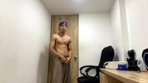 Snapshot of _sexy_jack chatting on July 2, 12:54 am Juan Pablo-independent model online show from July 2, 12:54 am