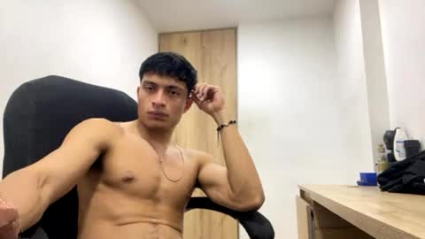 Snapshot of _sexy_jack chatting on July 5, 4:19 am Juan Pablo-independent model online show from July 5, 4:19 am