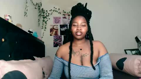 _sexysquirter online show from May 3, 9:21 pm