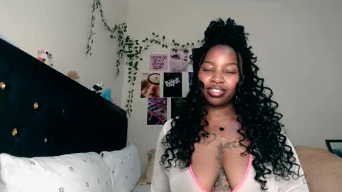 Snapshot of _sexysquirter chatting on May 15, 9:55 pm _sexysquirter online show from May 15, 9:55 pm