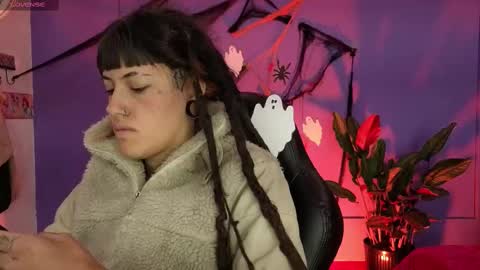 Snapshot of _sharlotte777 chatting on November 1, 2:19 pm _sharlotte777 online show from November 1, 2:19 pm