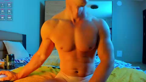 Snapshot of _shestifold chatting on July 8, 6:18 am Nik online show from July 8, 6:18 am
