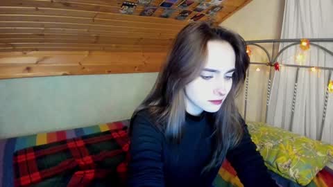 Snapshot of _silverdream chatting on December 15, 8:47 pm _silverdream online show from December 15, 8:47 pm