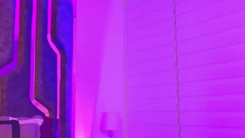Snapshot of _silvia_vega_ chatting on June 1, 6:59 am _silvia_vega_ online show from June 1, 6:59 am