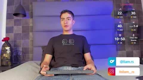 Snapshot of _simoon_ chatting on September 13, 2:28 pm simon online show from September 13, 2:28 pm