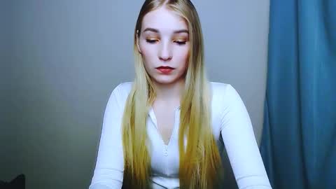 Rachel online show from November 25, 8:09 pm