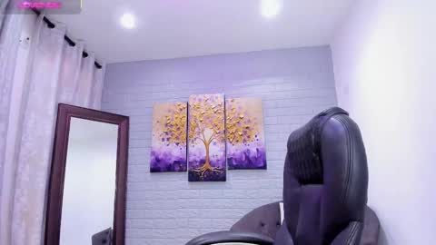    640  200   online show from January 11, 5:40 pm