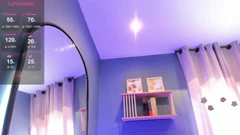 Snapshot of _sofia_cruz chatting on July 10, 7:38 pm 640 200 online show from July 10, 7:38 pm