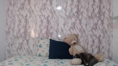 Sofia Parker online show from February 27, 8:17 am