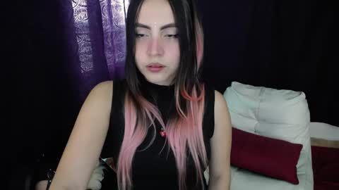 Snapshot of _sofiapink chatting on May 14, 7:31 pm Sofia online show from May 14, 7:31 pm