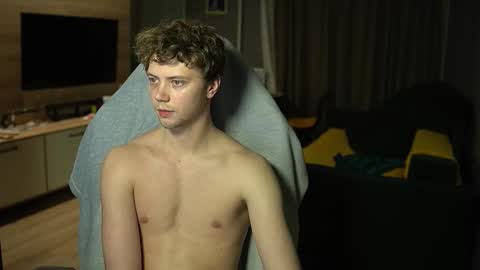 OLIVERpvt is open online show from February 20, 4:51 pm